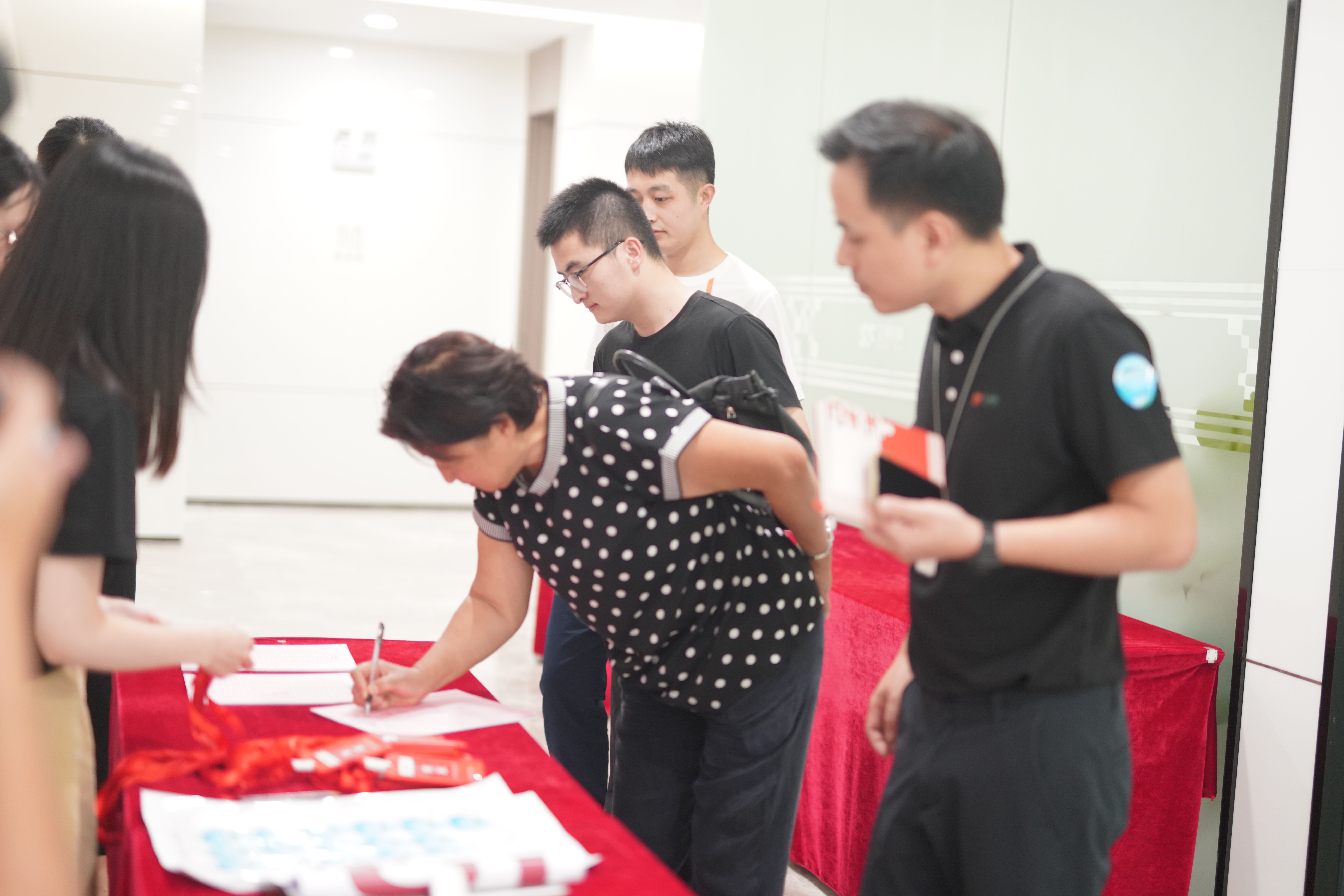 �Ƿ�����(�й���)-�ٷ���վ